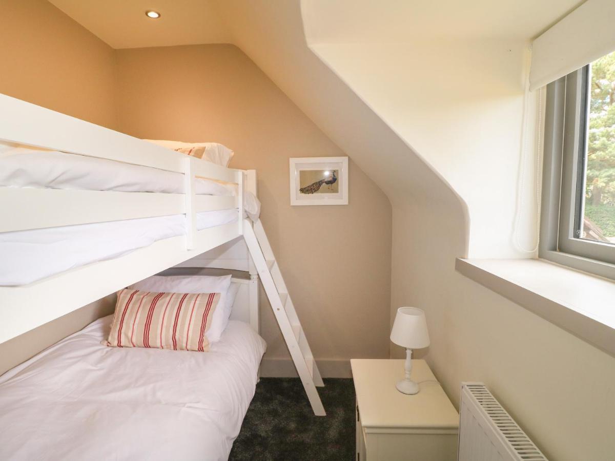 Upper Barn Villa Stafford Bagian luar foto